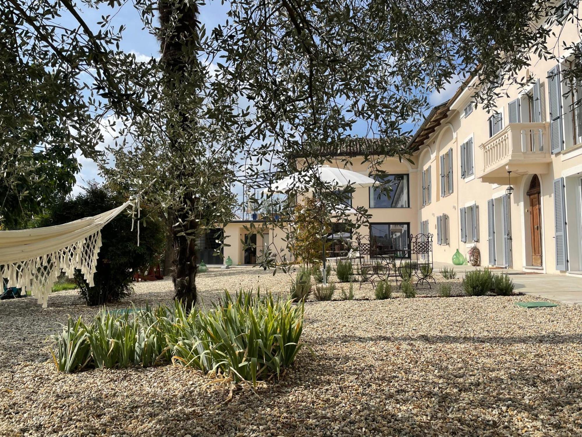 Tenuta Dei Vicini - Luxury Apartments San Marzano Oliveto Kültér fotó