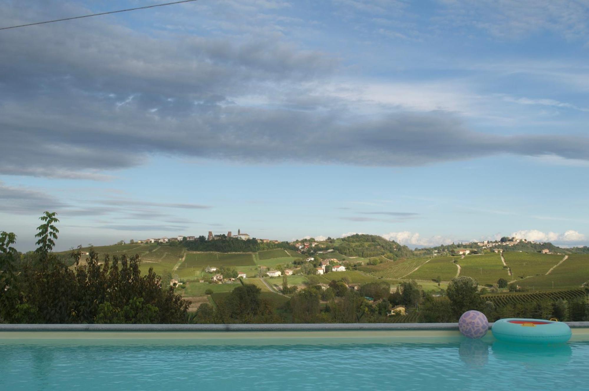 Tenuta Dei Vicini - Luxury Apartments San Marzano Oliveto Kültér fotó