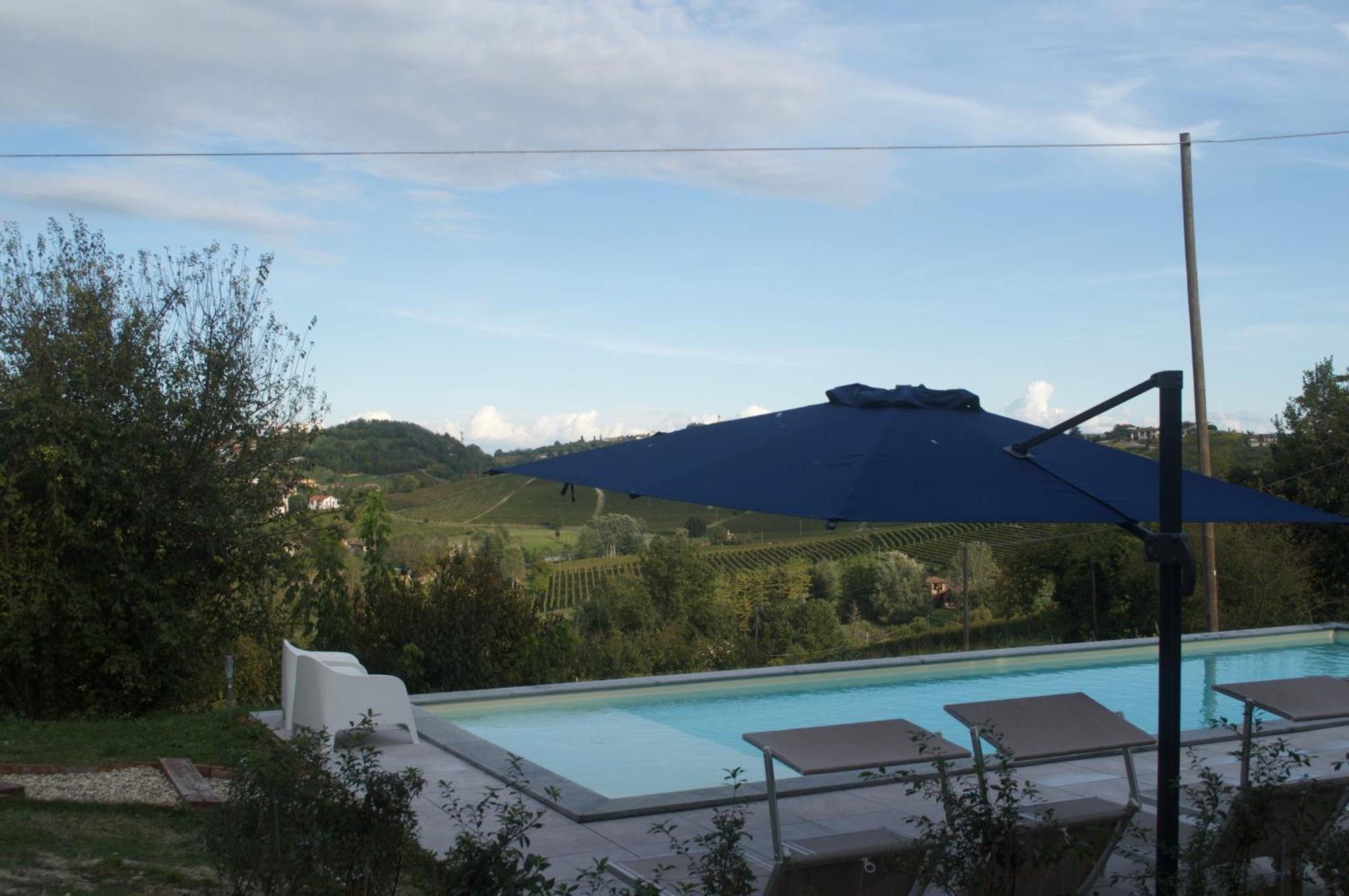 Tenuta Dei Vicini - Luxury Apartments San Marzano Oliveto Kültér fotó